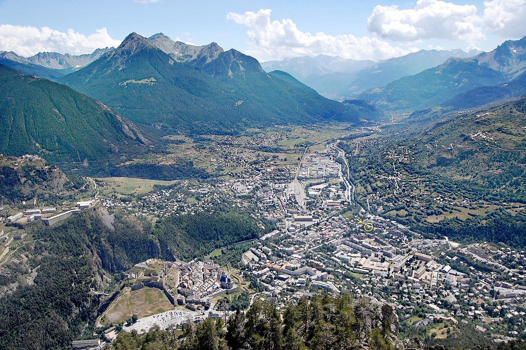 T3 Avec Terrasse Plein Sud Au Pied Des Telecabines